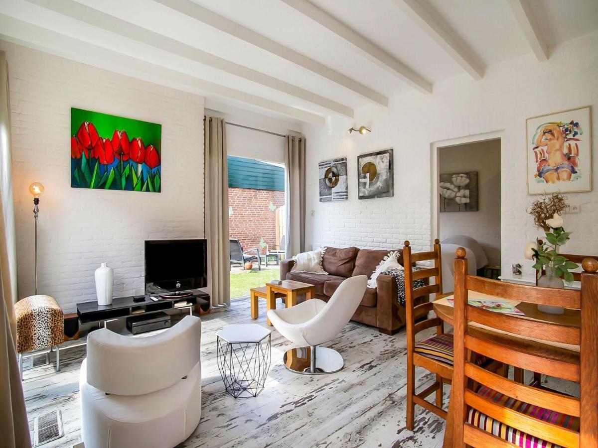 Lovely Bungalow In Noordwijkerhout With Garden ภายนอก รูปภาพ