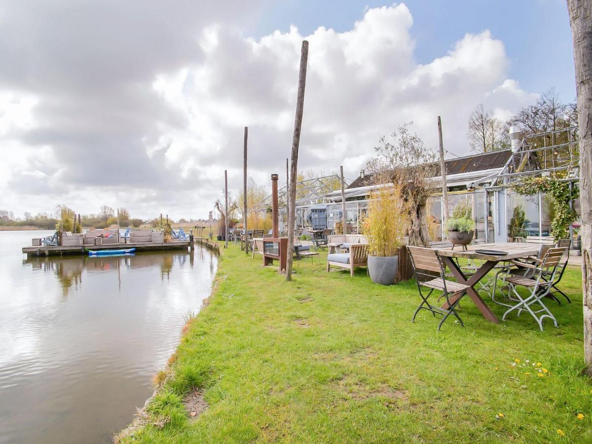 Lovely Bungalow In Noordwijkerhout With Garden ภายนอก รูปภาพ