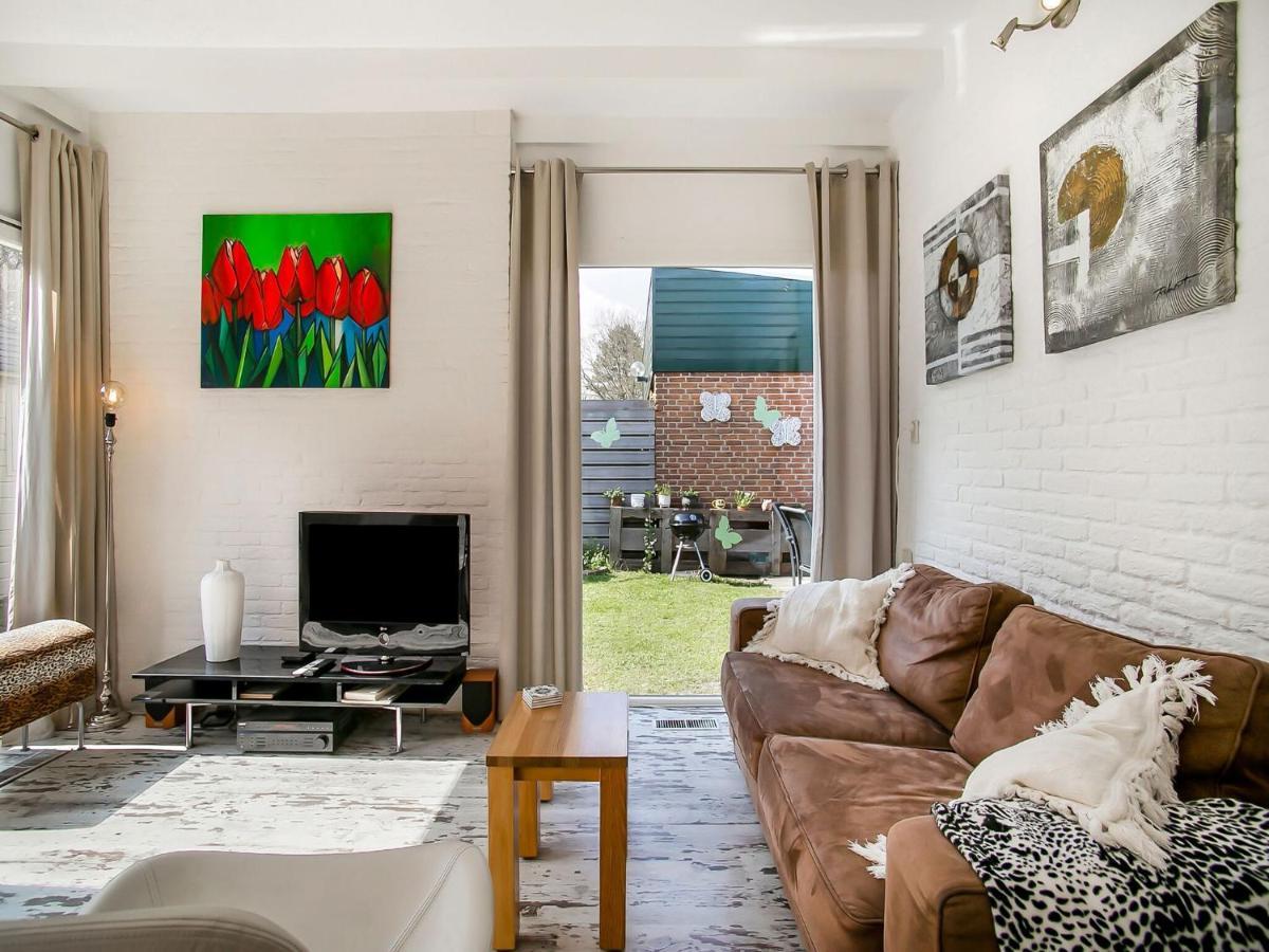Lovely Bungalow In Noordwijkerhout With Garden ภายนอก รูปภาพ